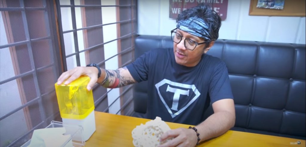 ruang makan artis omesh