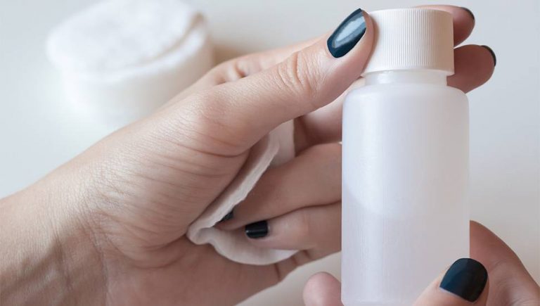 8 Cara Menghilangkan Lem Korea di Tangan atau Area Kulit 8 Cara Menghilangkan Lem Korea di Tangan atau Area Kulit