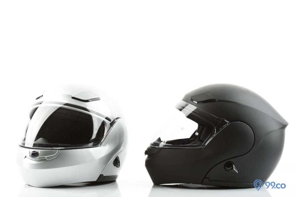 helm keren