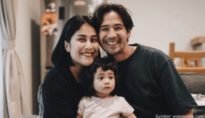 keluarga tarra budiman dan gya sadiqah