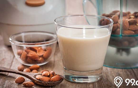 manfaat susu almond