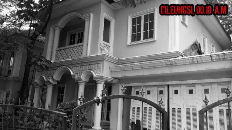 5 DAFTAR RUMAH ANGKER YANG ADA DI INDONESIA