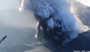 gunung tangkuban perahu erupsi
