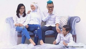 rumah uya kuya di jakarta